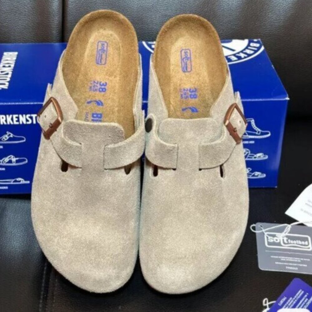 😊😊Birkenstock Boston taupe suede mule clogs